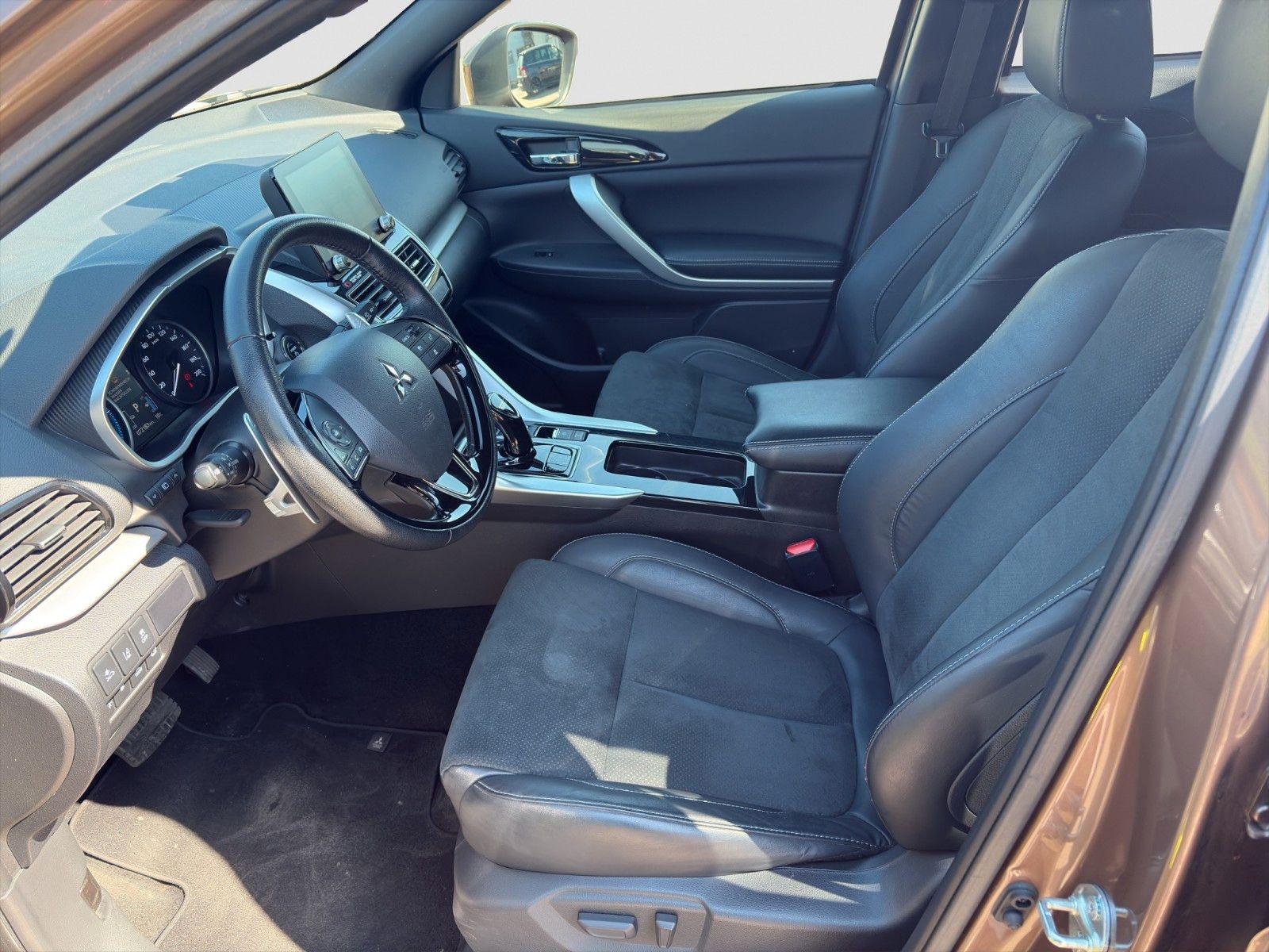 Fahrzeugabbildung Mitsubishi Eclipse Cross