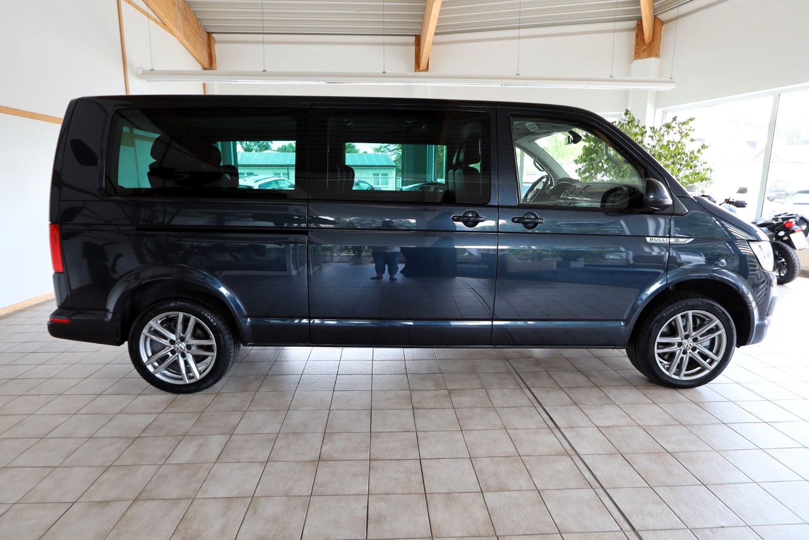 Volkswagen T6 Multivan 2.0 TSI Comfortline lang AHK STHZ foto 5