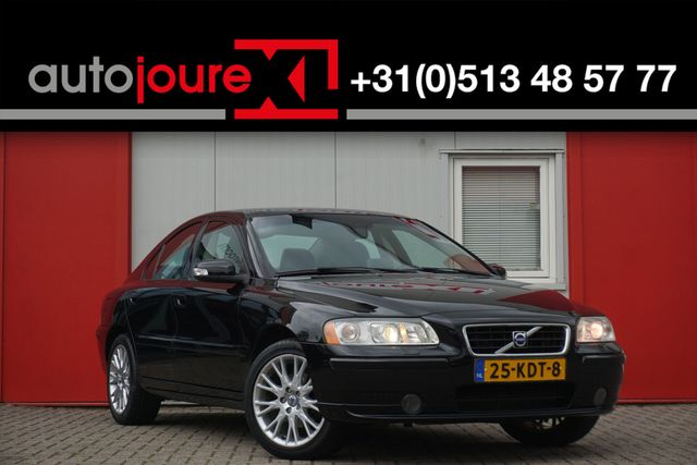 Volvo S60 2.4 Drivers Edition | 5-Cilinder | Navigatie