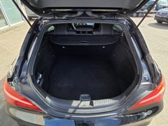 Fahrzeugabbildung CLA 200 Shooting Brake El. Panodach Navi LED Kli