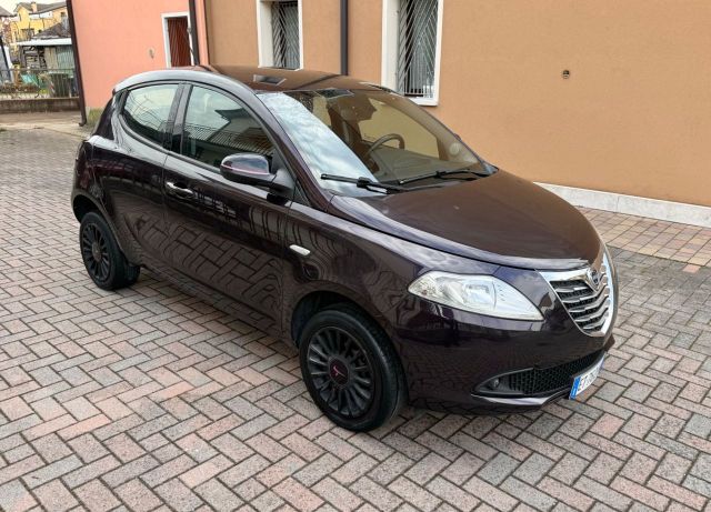 Lancia Ypsilon 0.9 Metano Ok Neopatentati