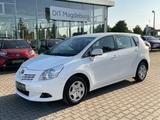 Toyota Verso 1.6 USB,Klima,Multilenkrad - Toyota Gebrauchtwagen in Magdeburg