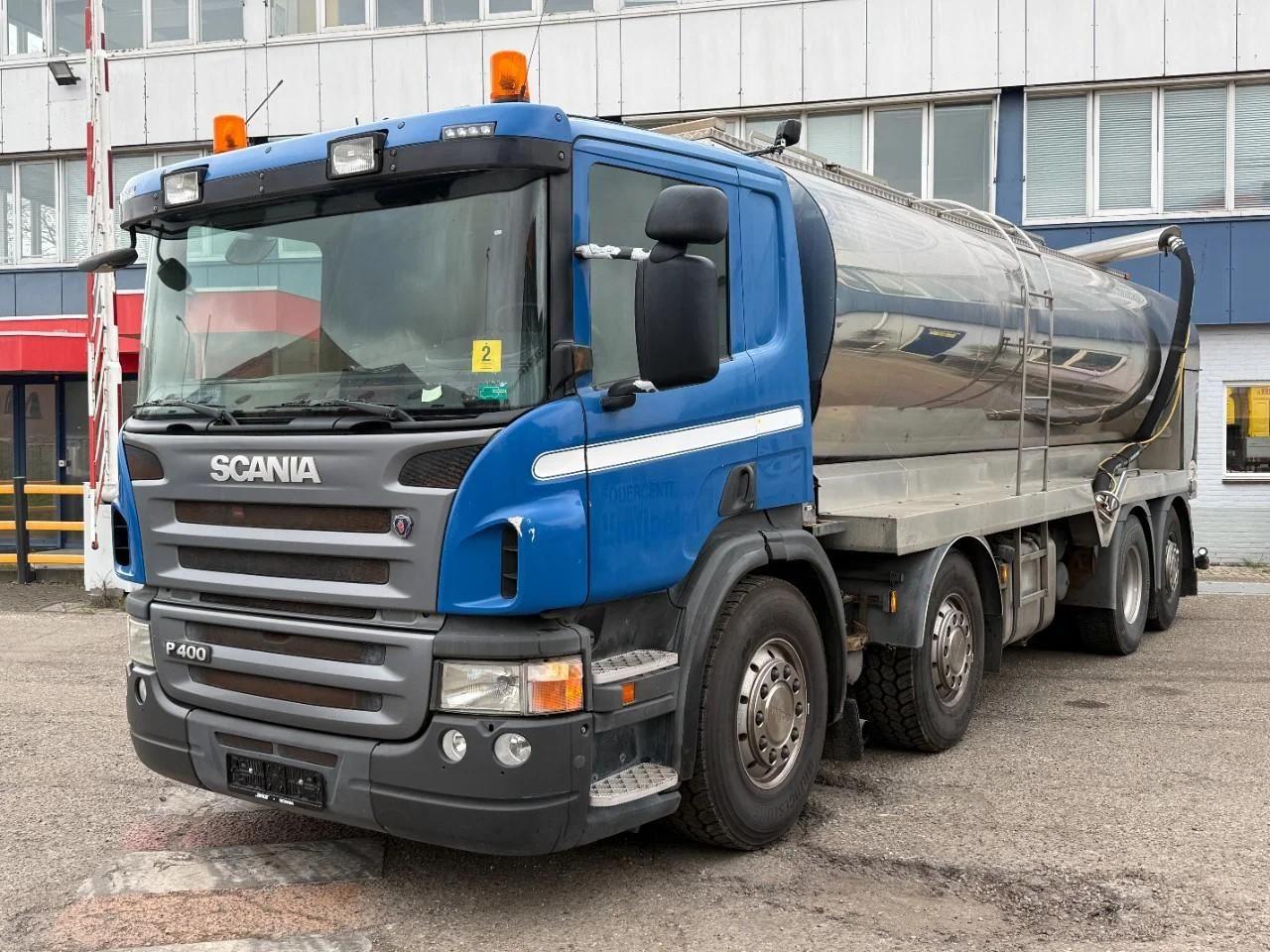 Scania P400