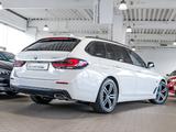 BMW 520e Touring Anhängk. HeadUp Kamera Komfzg - BMW 520 mit Hybrid-Antrieb