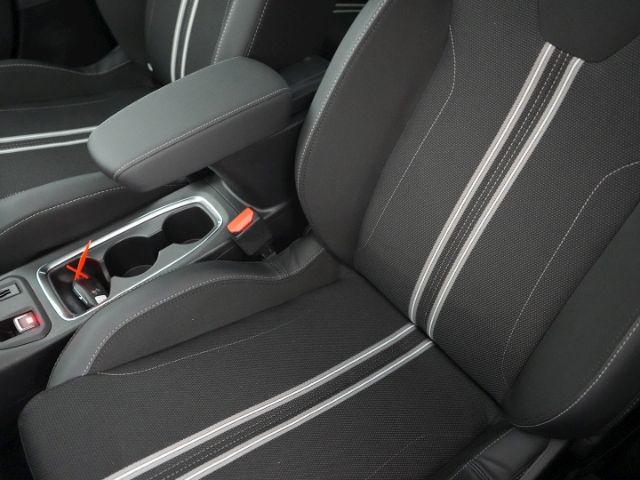 Corsa F FACELIFT GS+LED MATRIX+NAVI+RÜCKFAHRKAME