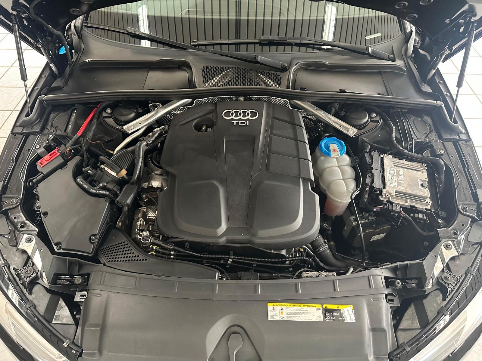Audi A4 Avant*AHK*SHZ*NAVI*KLIMA*RDS*Standheizung*