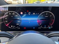 Fahrzeugabbildung Mercedes-Benz V300d 4M EXCLUSIVE extralang LUX-SITZE AIRMATIC