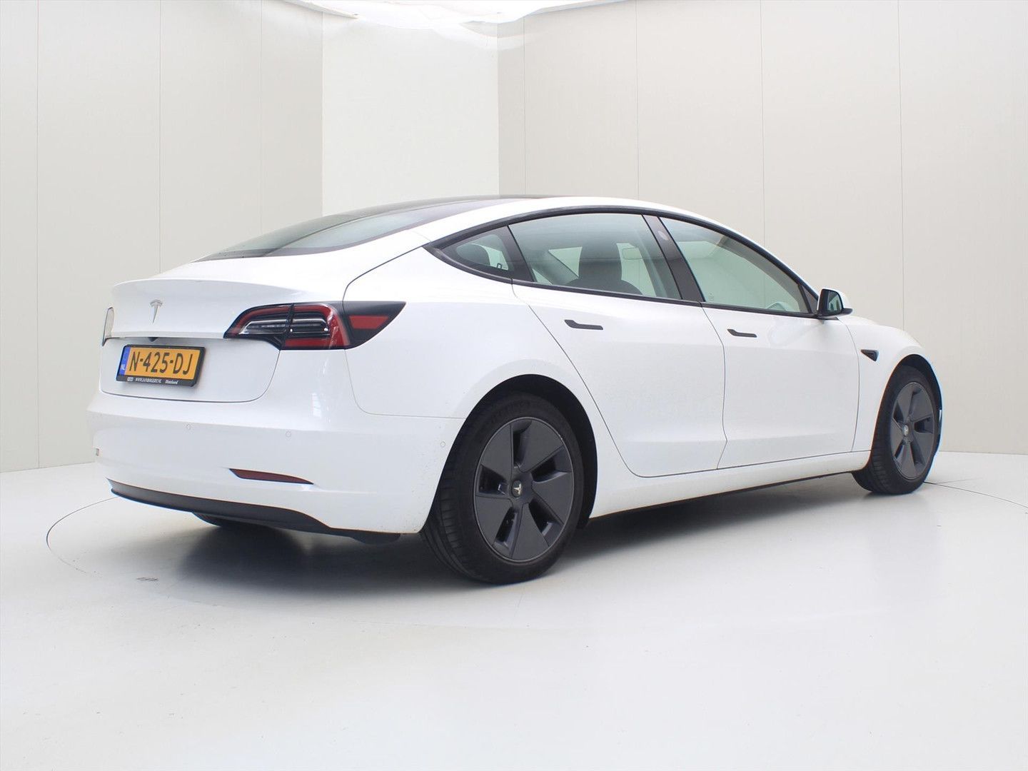 Tesla Model 3 Standard RWD Plus 90.5% SoH FACELIFT [ A imagem 3