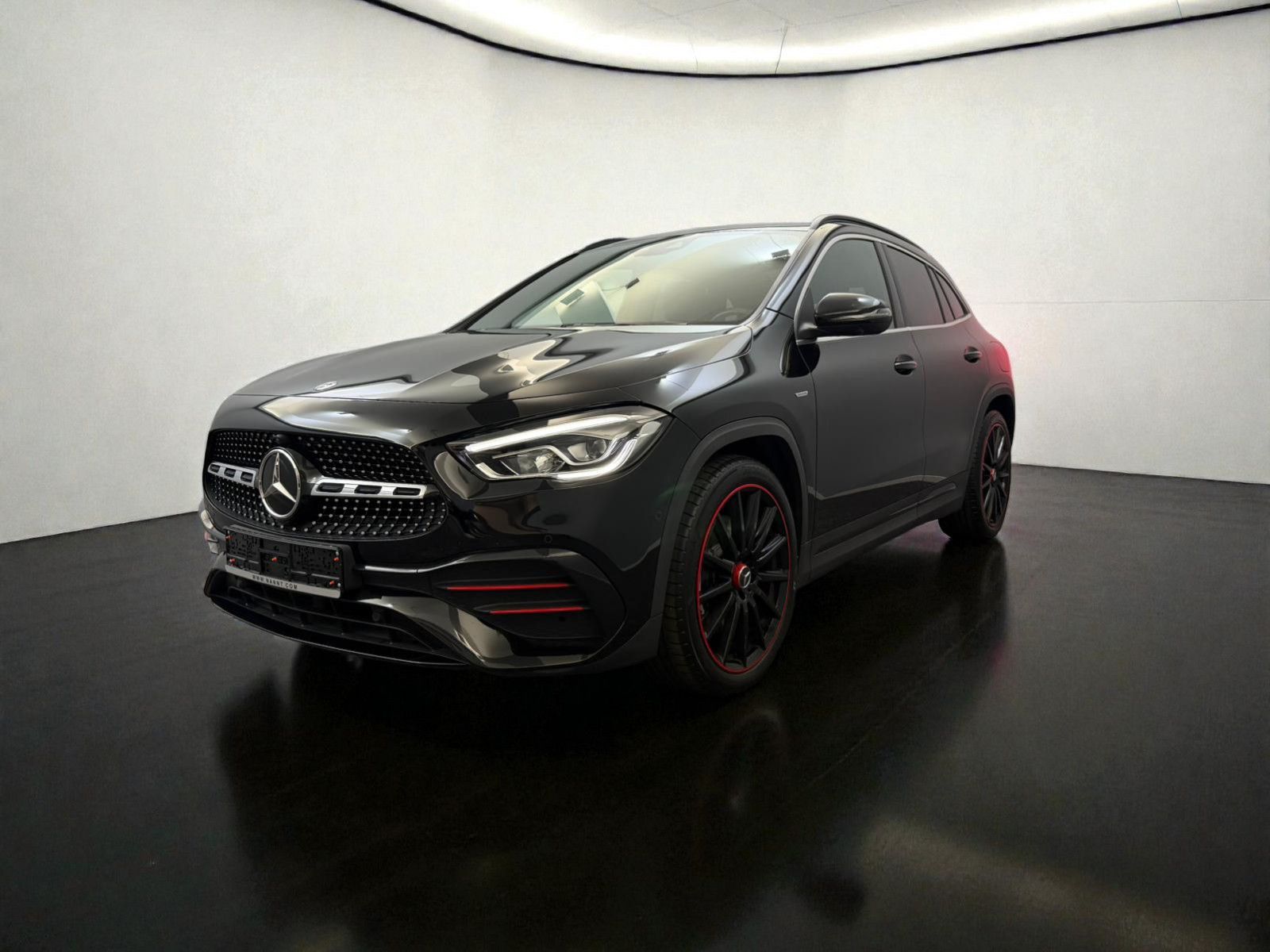 MERCEDES-BENZ GLA 250 4M AMG LINE EDITION 1 WIDE*MEMO*LED*360