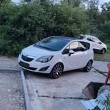 Opel Meriva 1.4 OPC Line 140PS - Opel Meriva Gebrauchtwagen in München