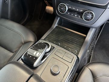 Mercedes GLE 250 - 12