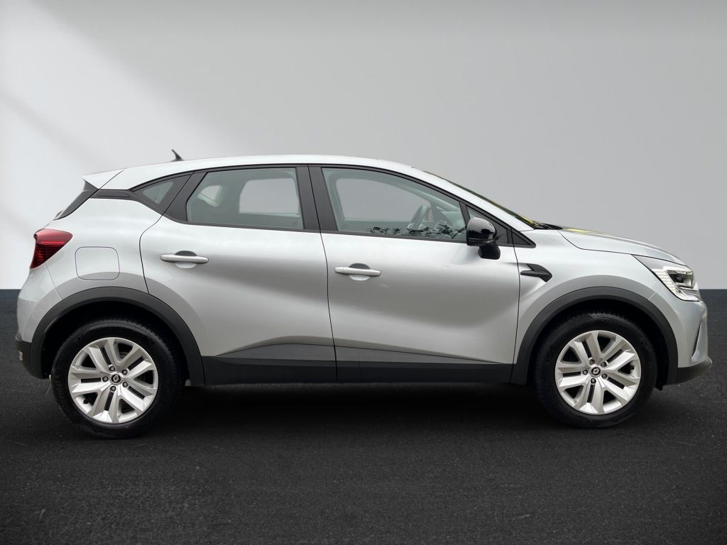 Renault Captur TCe 90 EQUILIBRE – Bild 3