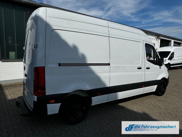 Fahrzeugabbildung Mercedes-Benz Sprinter 211 L2 EU6d-T III Kasten FWD 214 CDI Au