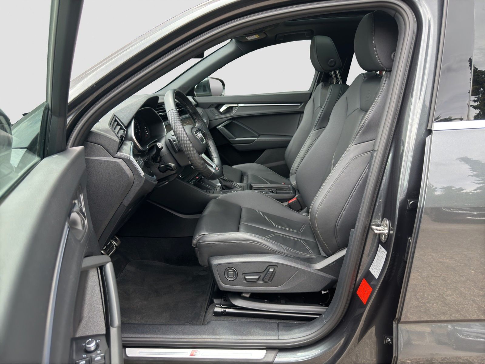 Audi Q3 SB 40TFSI QUATTRO S-LINE ACC PANO SONOS AHK foto 15
