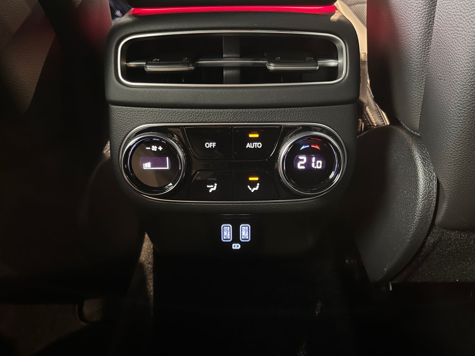 Fahrzeugabbildung Genesis GV70 Sport 4WD 360° LED Technik + Komf.Pak.