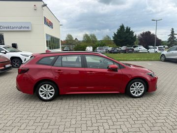 Toyota Corolla - 4