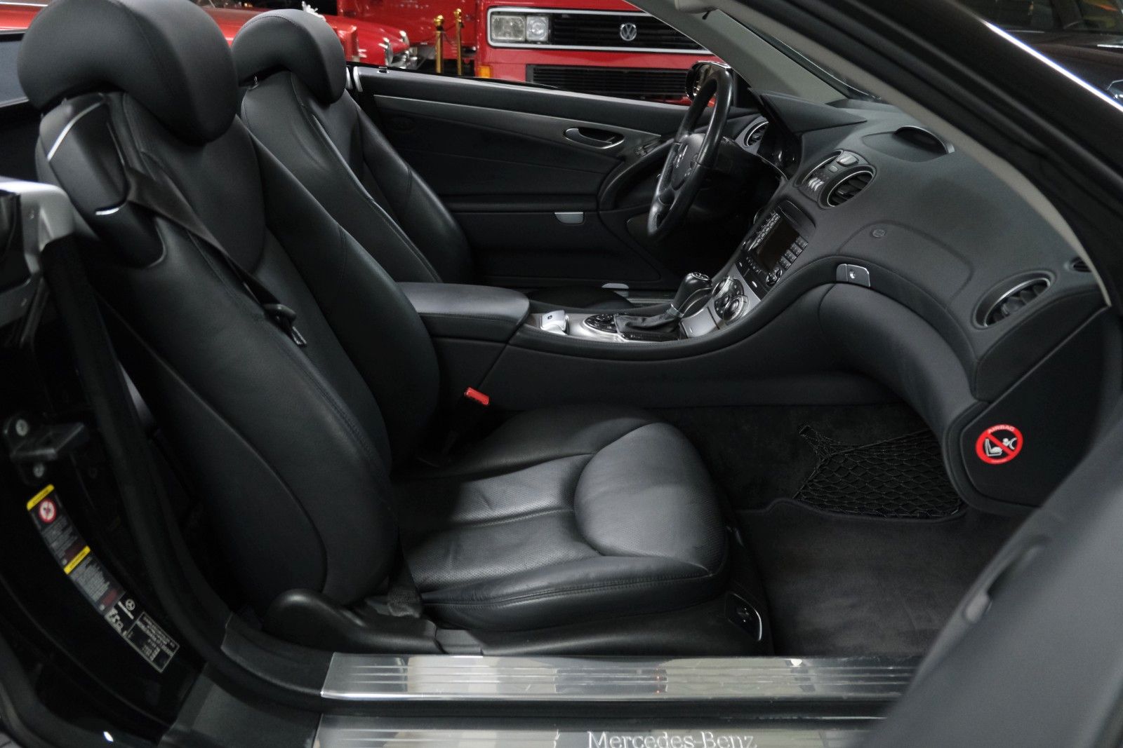 Fahrzeugabbildung Mercedes-Benz SL 350/Deutsch/Erstlack/MB-Historie/Top