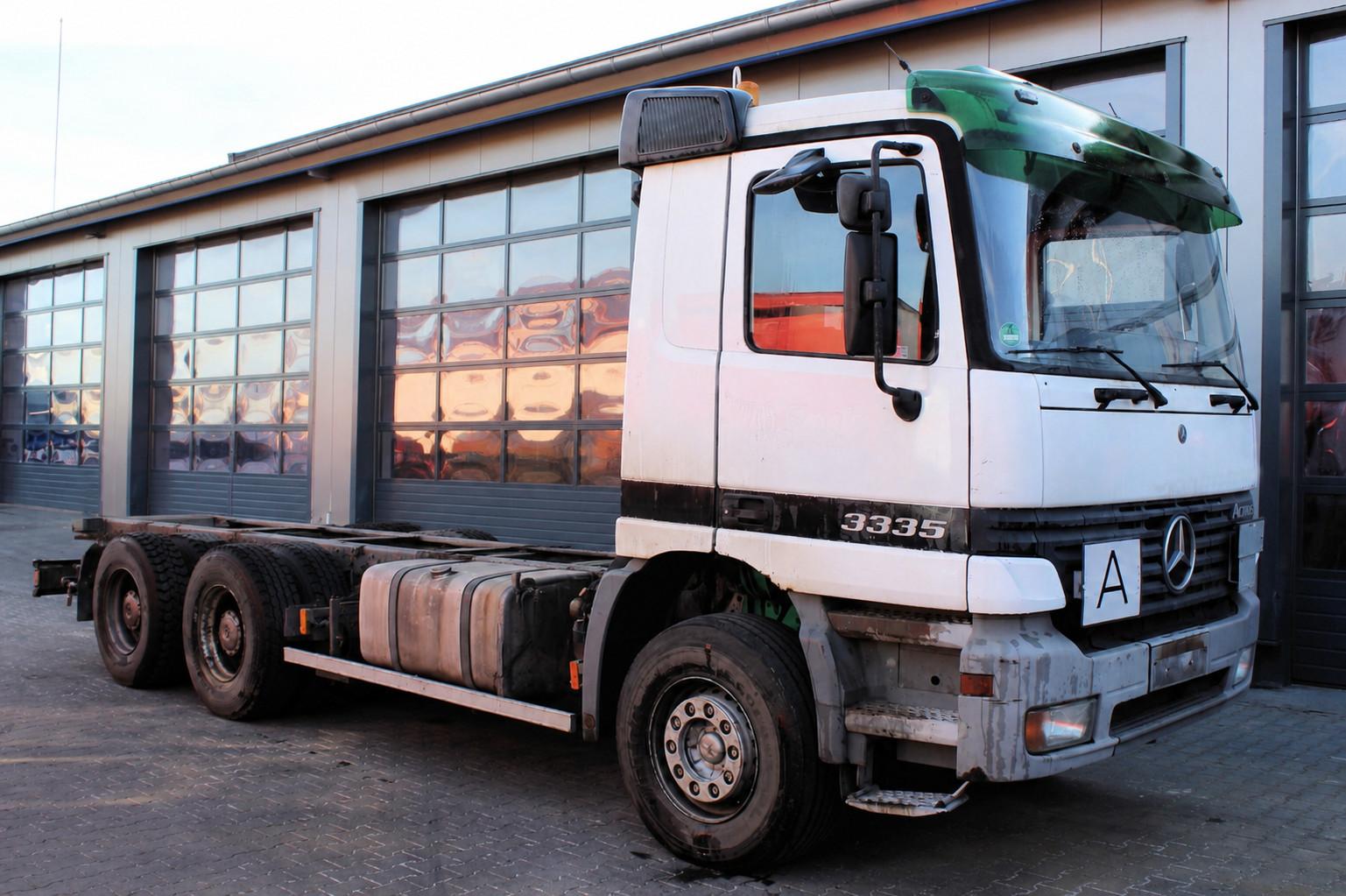 Mercedes-Benz Actros 3335 6x4 Blatt-Blatt EPS Hydraulik