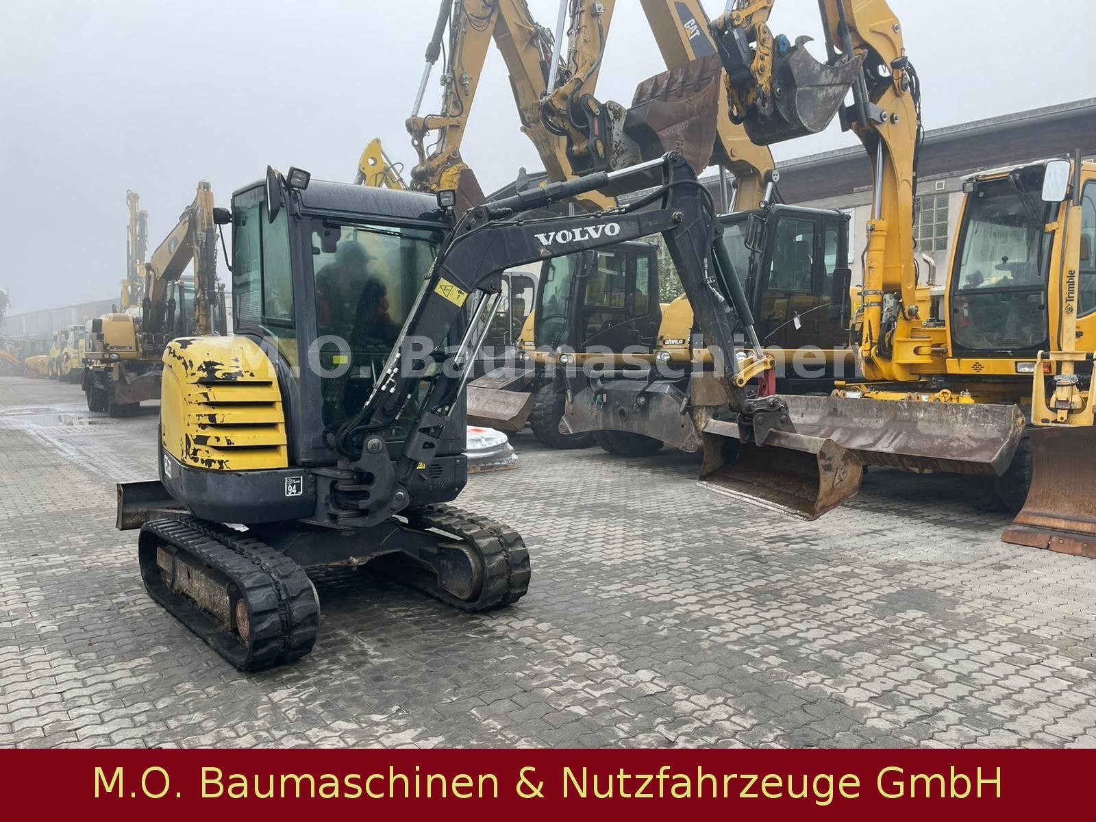 Fahrzeugabbildung Volvo EC 27 C / SW / Hammerline / 2,79t /
