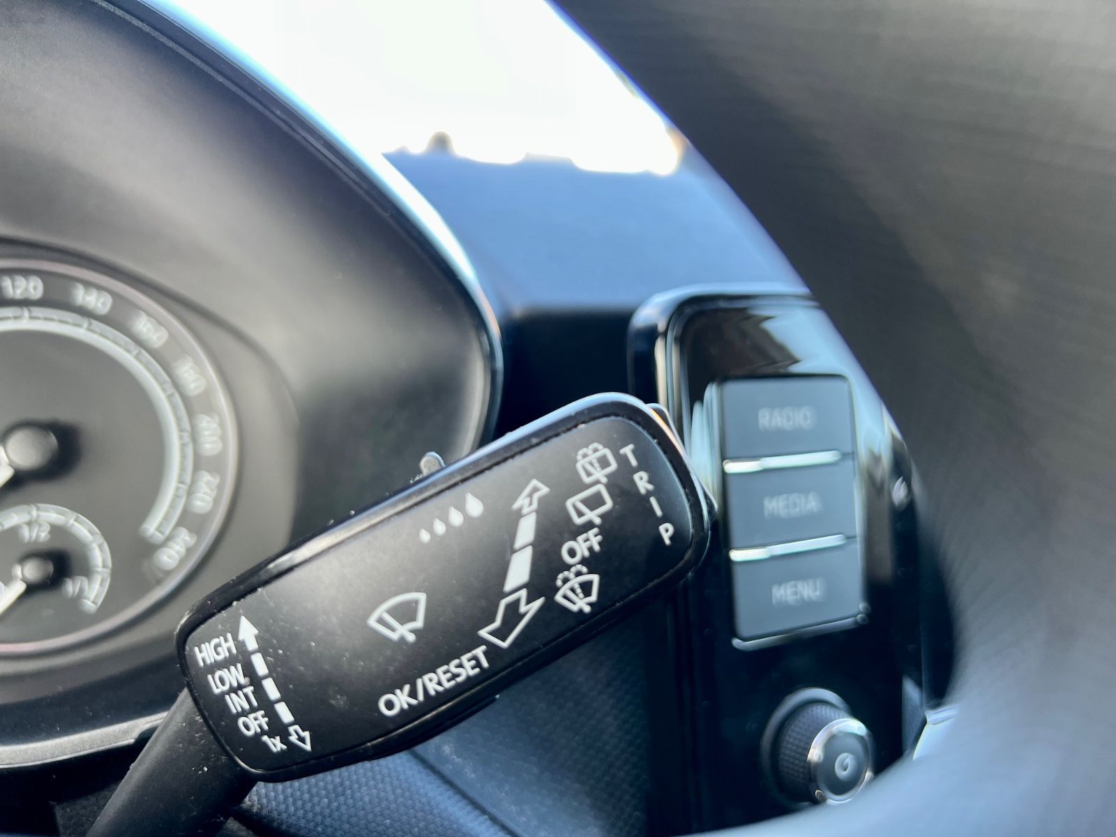 SKODA Fabia Active AHK KLIMA SHZ CARPLAY