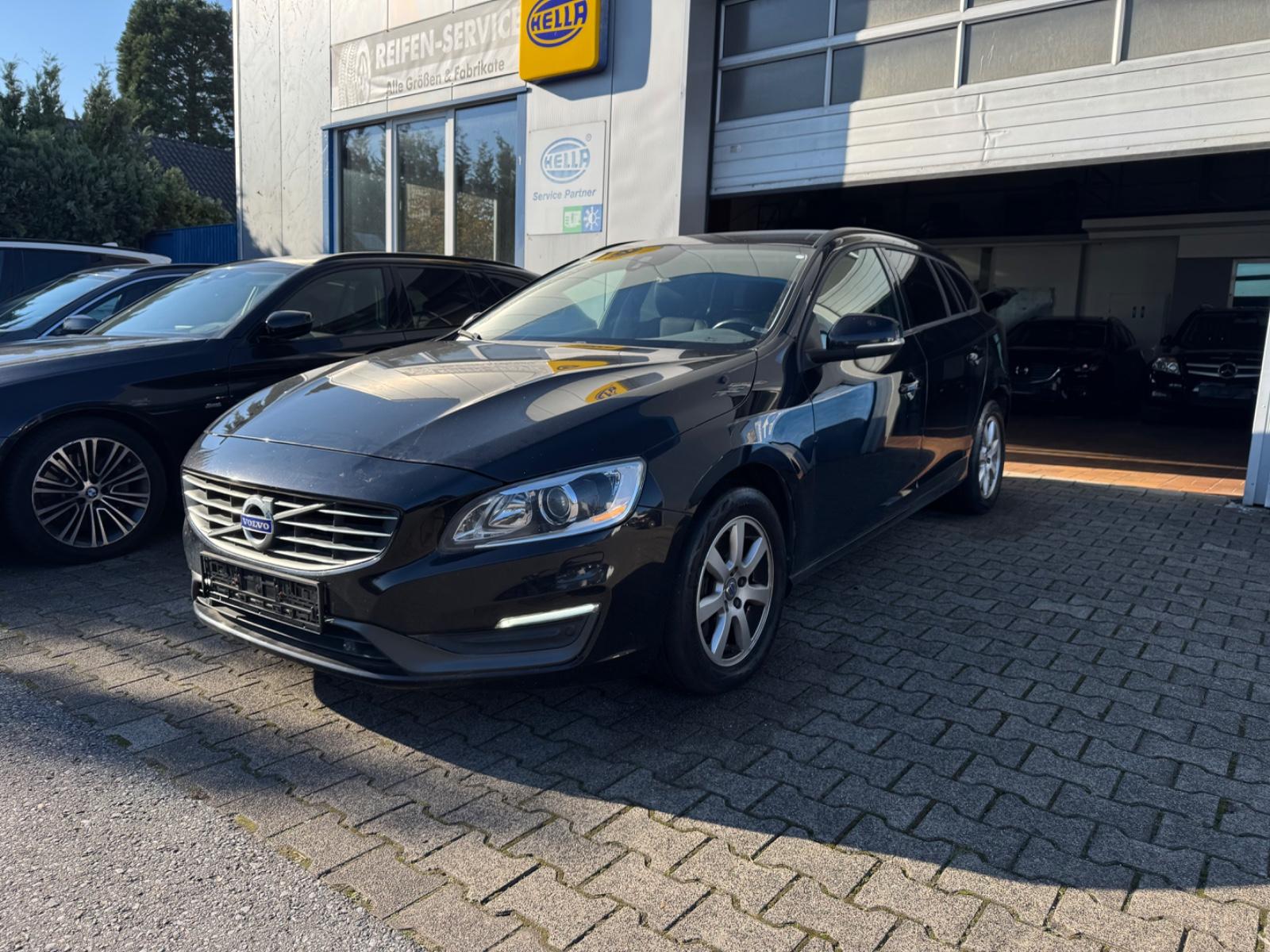 Volvo V60 Kombi Kinetic AWD*Automatik*