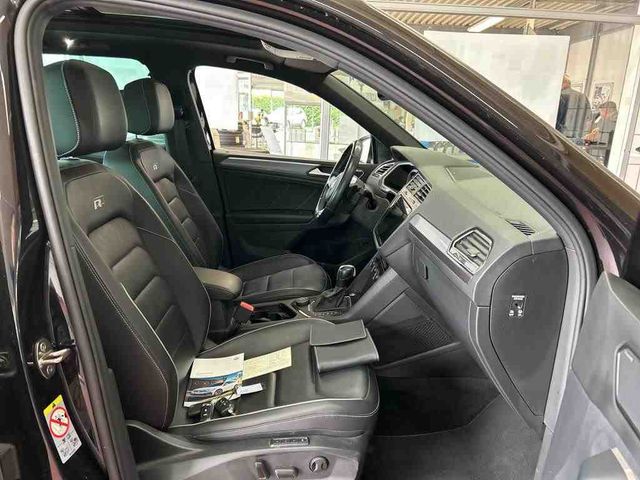Tiguan 2.0 TDI Highline R-LINE 4M LED+PANO+KAM+A
