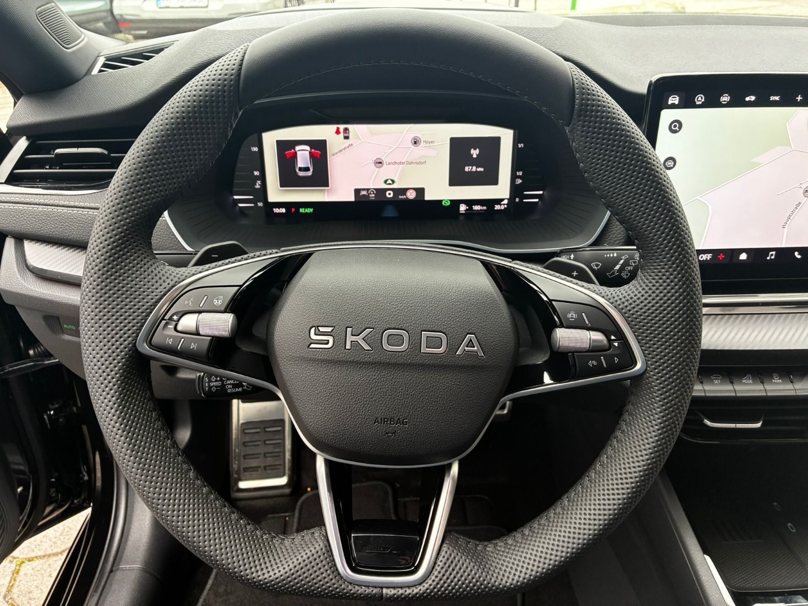 Fahrzeugabbildung SKODA Octavia Combi  1.5 TSI Sportline DSG*AHK*360°Cam