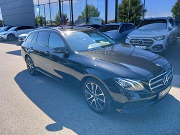 Mercedes E 220 - 3