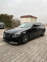 Mercedes-Benz Mercedes Benz E500 V8 Biturbo 4.7L AMG LINE - Mercedes-Benz E 500 in München