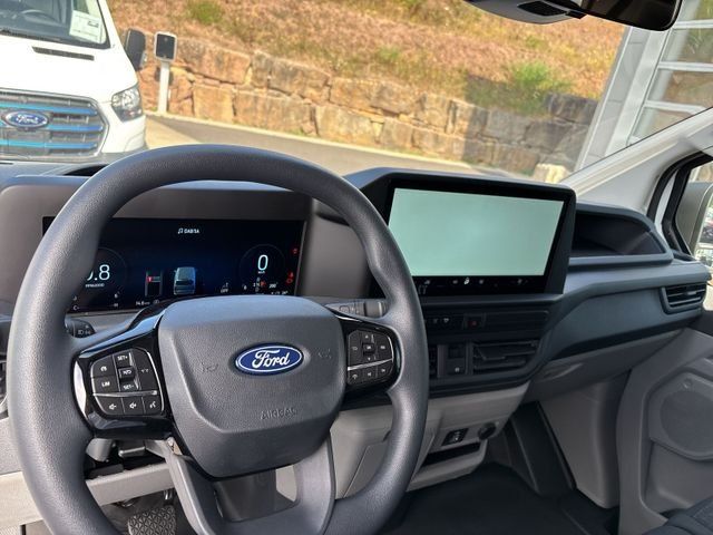 Fahrzeugabbildung Ford Transit Custom   320 L1 Trend AWD #Sortimo # AHK