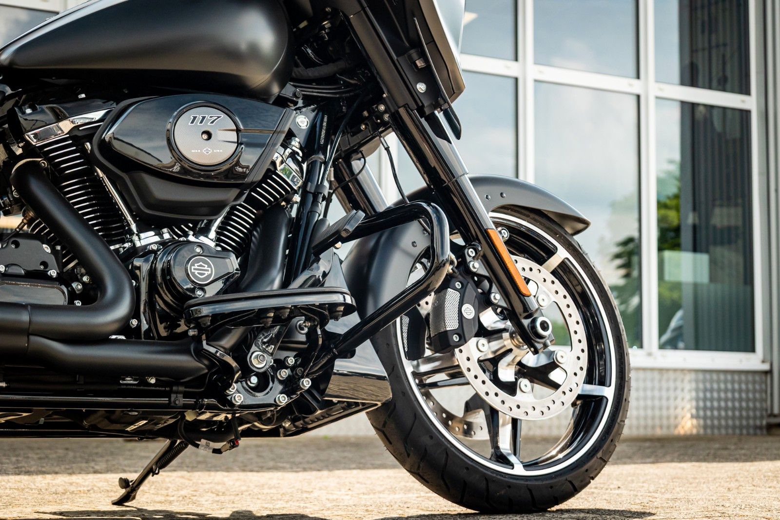 Fahrzeugabbildung Harley-Davidson Street Glide FLHX MY24 117cui - Touring
