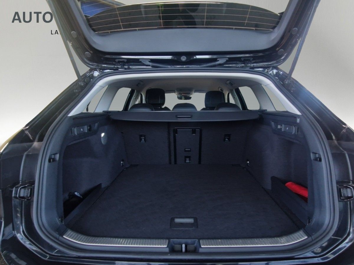 Volkswagen Passat Variant - Bild 5
