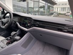 Fahrzeugabbildung Volkswagen Touareg 3.0 TDI 4M Elegance NEUES.MODELL STANDHZ