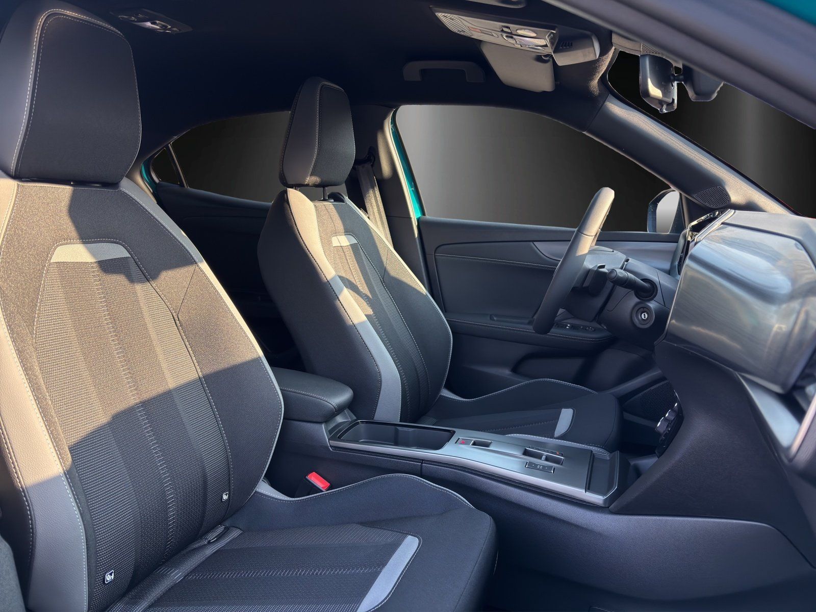 Fahrzeugabbildung Opel Mokka 1.2 TurboGS Automatik RFK S/S MFL Tempomat
