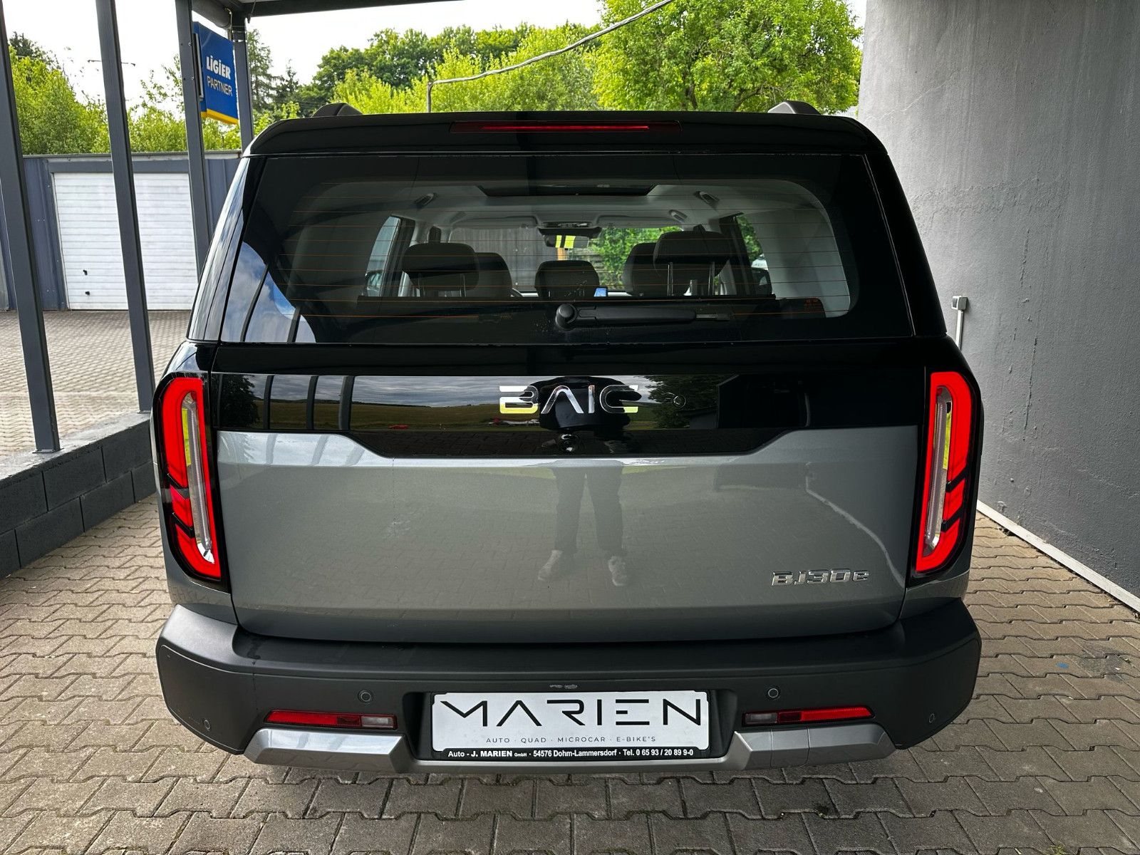 BAIC BJ30 4WD HEV | Panorama-Dach