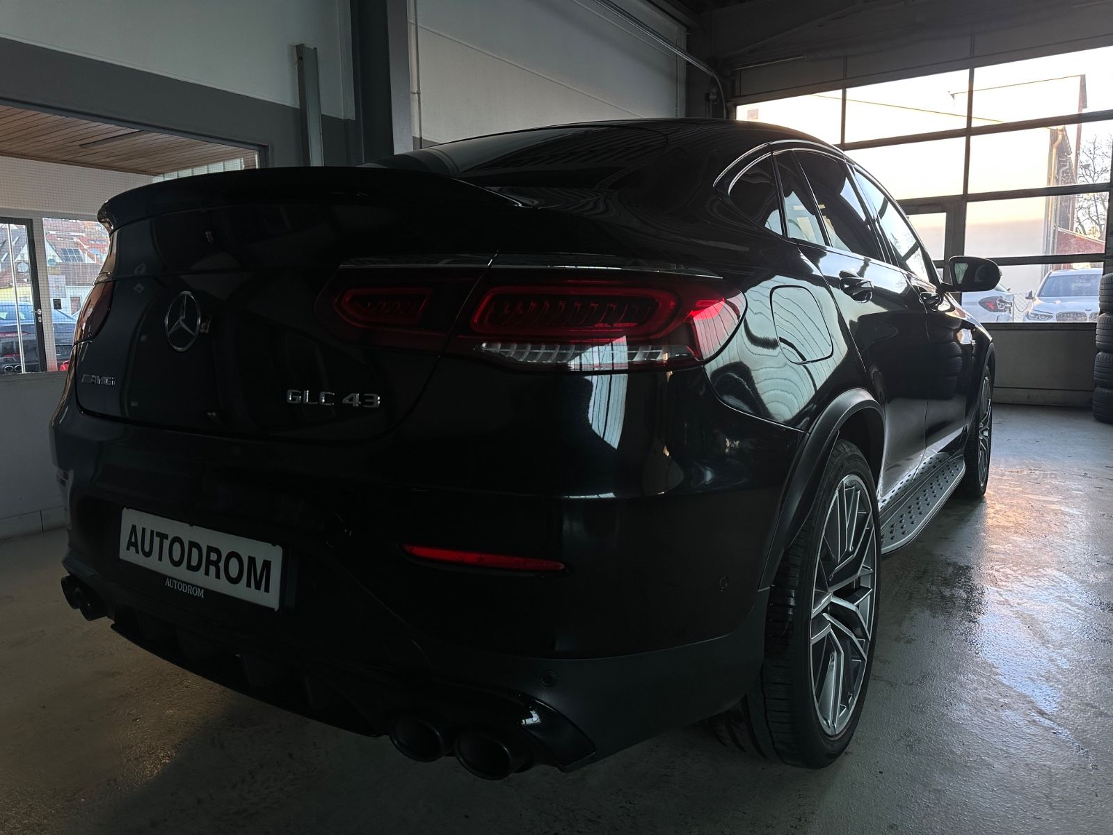 Mercedes-Benz GLC 43 AMG Coupe 4Matic+Perf. Auspuff +Night foto 4