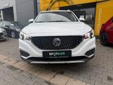 MG ZS 45kWh Luxury,ACC,Panodach,RFK,TWW - MG ZS in Bonn