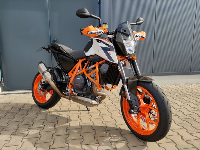 KTM 690 Duke R