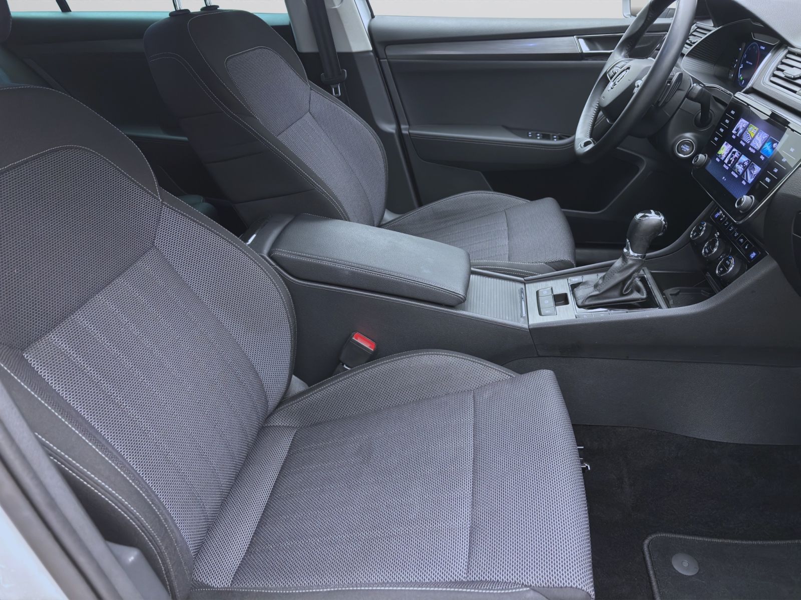 Skoda Superb - Bild 16