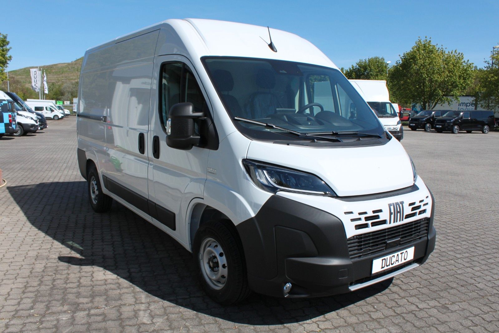 Fahrzeugabbildung Fiat Ducato KaWa L2H2 140 Full LED