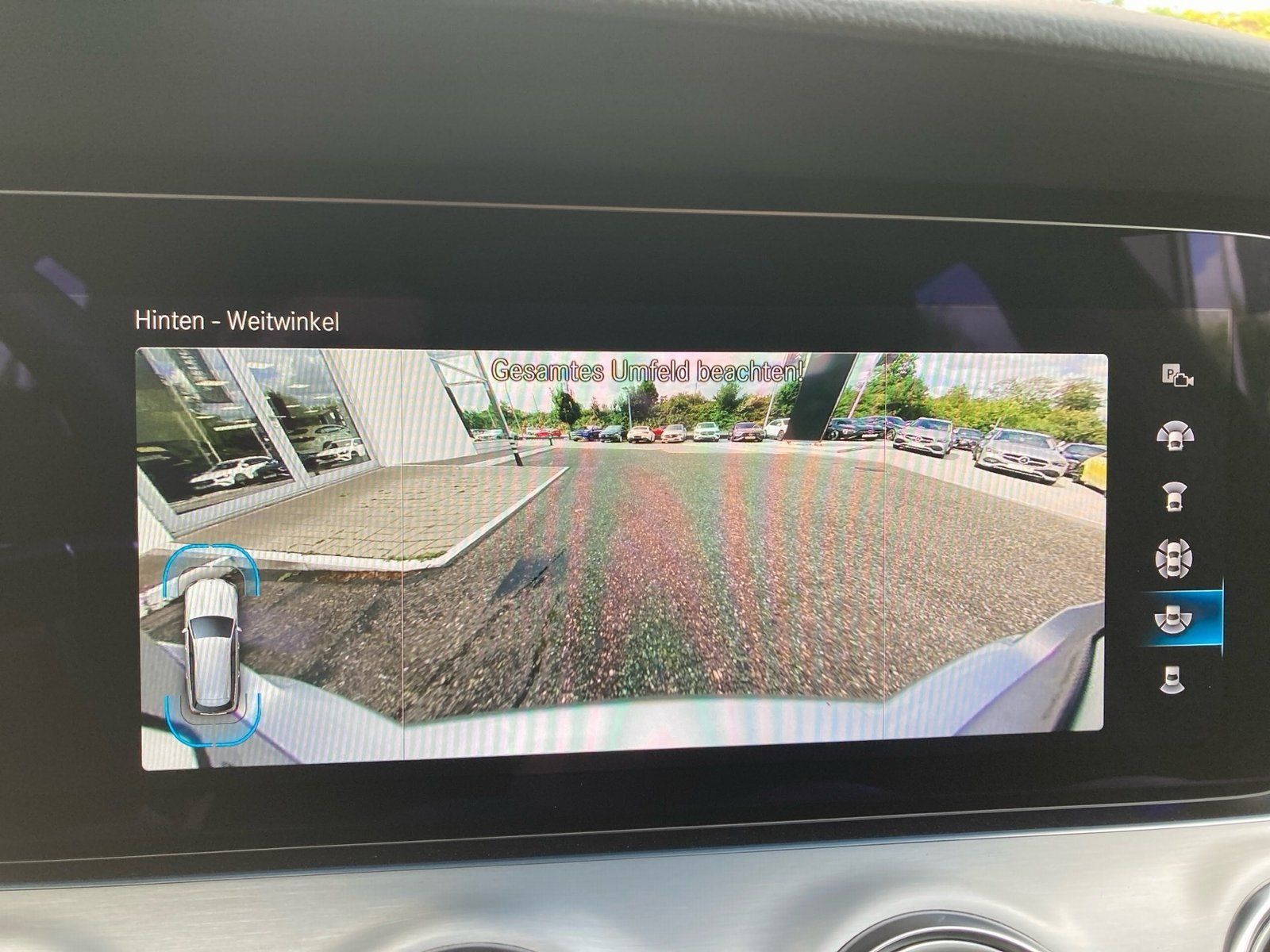 Fahrzeugabbildung Mercedes-Benz E 200 T Exclusive*Standheizung*360*MultiBeam*HUD
