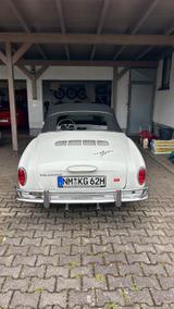 Volkswagen Karmann Ghia - weiße Volkswagen Karmann Ghia