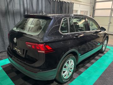 Volkswagen Tiguan - 7