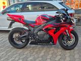 Honda CBR1000RR Fireblade - Offers