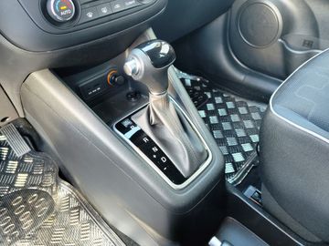 Kia Venga Spirit Autom.-Navi-Klima-SHZG-AHK-1Vorbes.