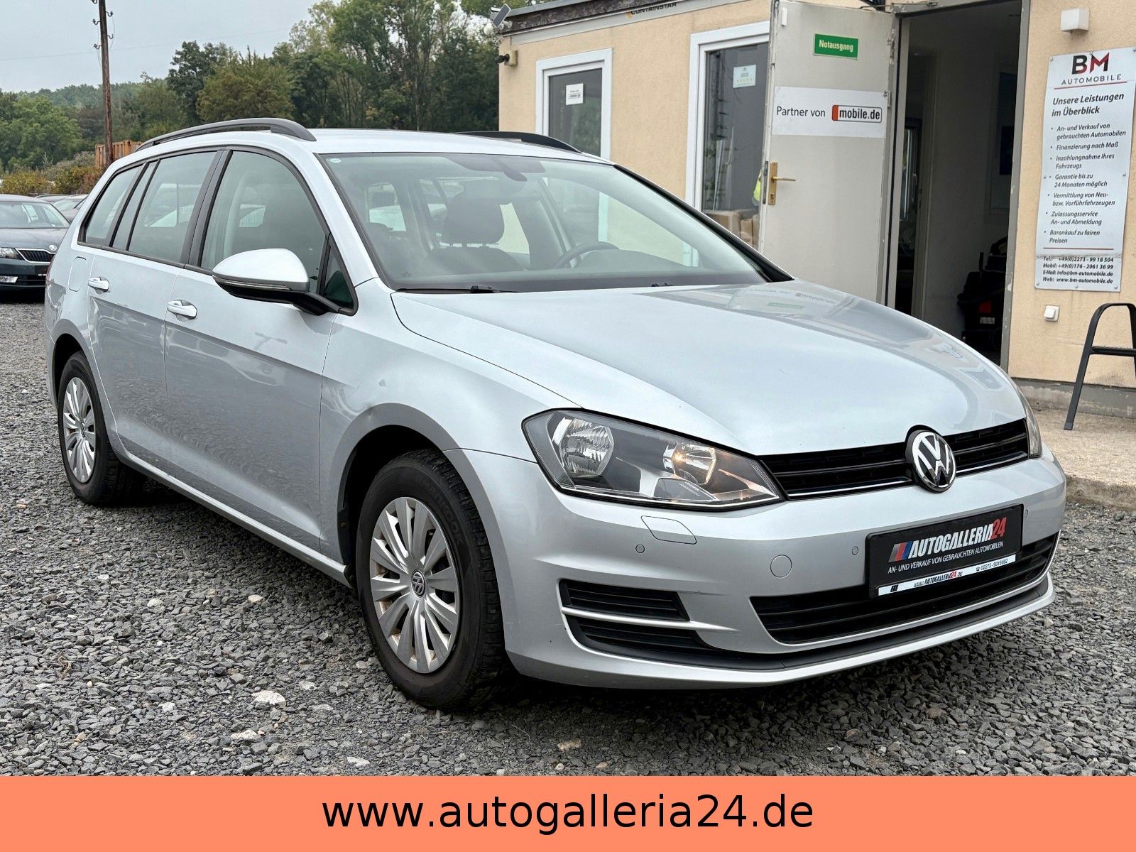 Fahrzeugabbildung Volkswagen Golf VII 1.2 TSI Trendline Navi SPORTSITZE Klima