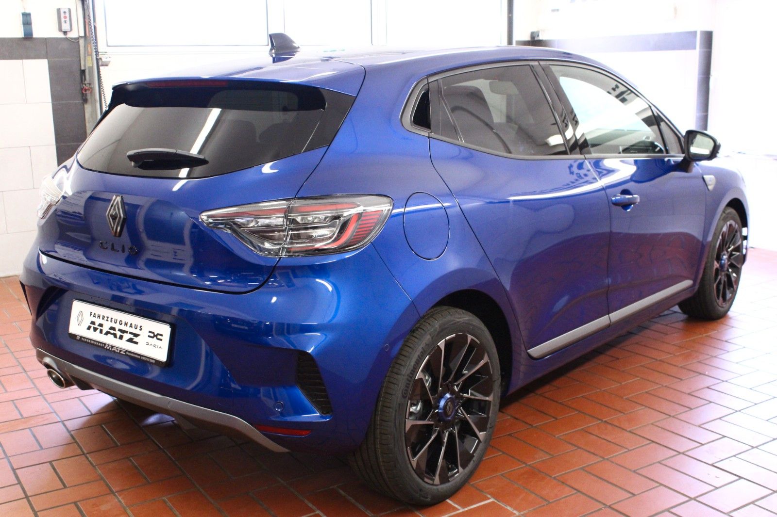 Fahrzeugabbildung Renault Clio TCe 90 Esprit Alpine *Winter-Paket*Bose*