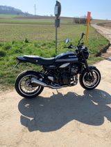 Kawasaki Z900RS  - KAWASAKI 9 R