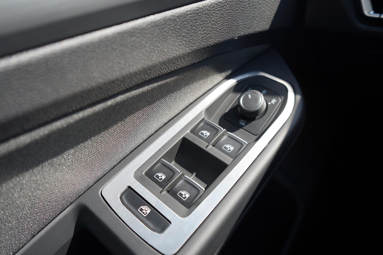 Volkswagen Golf VIII 1.5 TSI Style LED AHK Sitzheizung, миниатюра 27