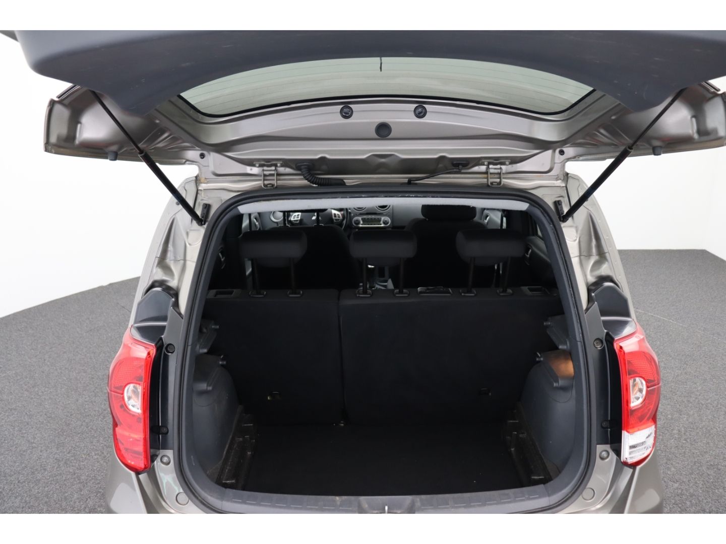 Fahrzeugabbildung Mitsubishi Colt 1.3 Polar Tempomat Multifunktion SHZ Notbre